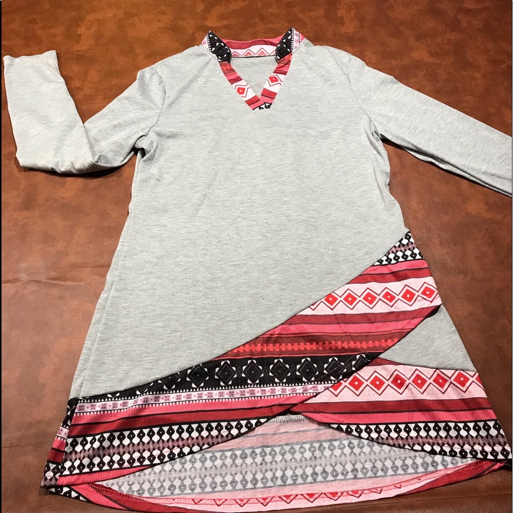 Tunic/top.